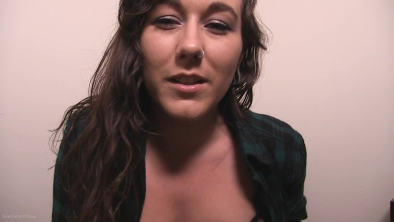 Sinn Sage: Mluvte se mnou sprostě Představujeme Sinn Sage