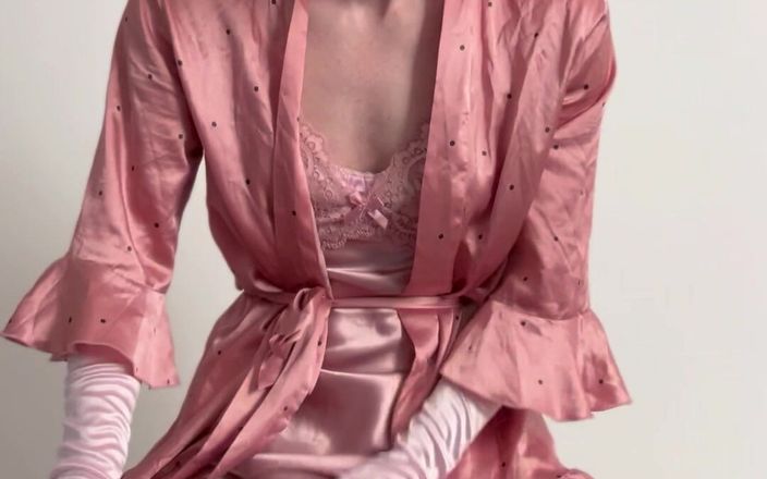 Jessica silk: Jess Silk călărește vibratorul
