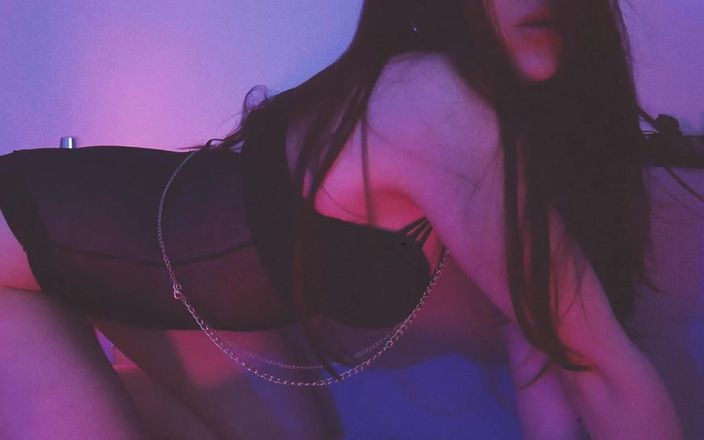 Madelaine_Rousset: Asmr - Erotische WICHsanleitung mit Countdown.