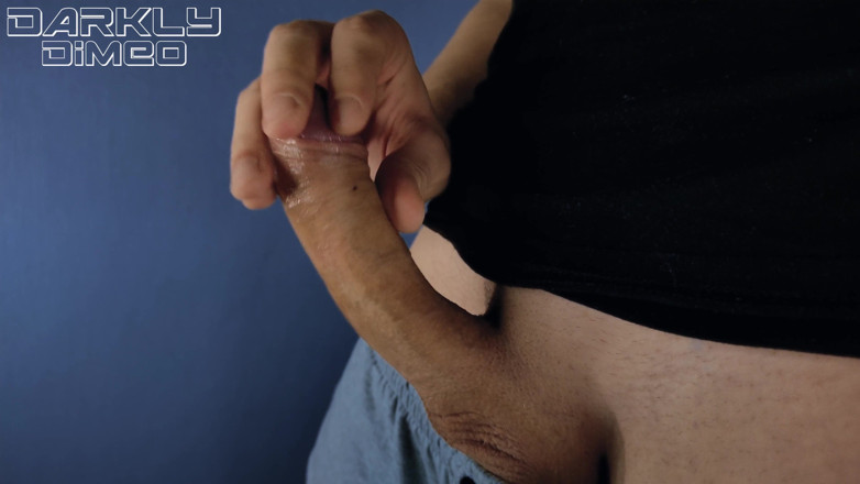 DarklyDimeo: Geile man trekt grote lul af kreunend van orgasme asmr,...