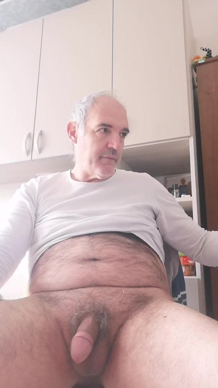 Setesesso7: Лука, у тебе є гарний великий член?