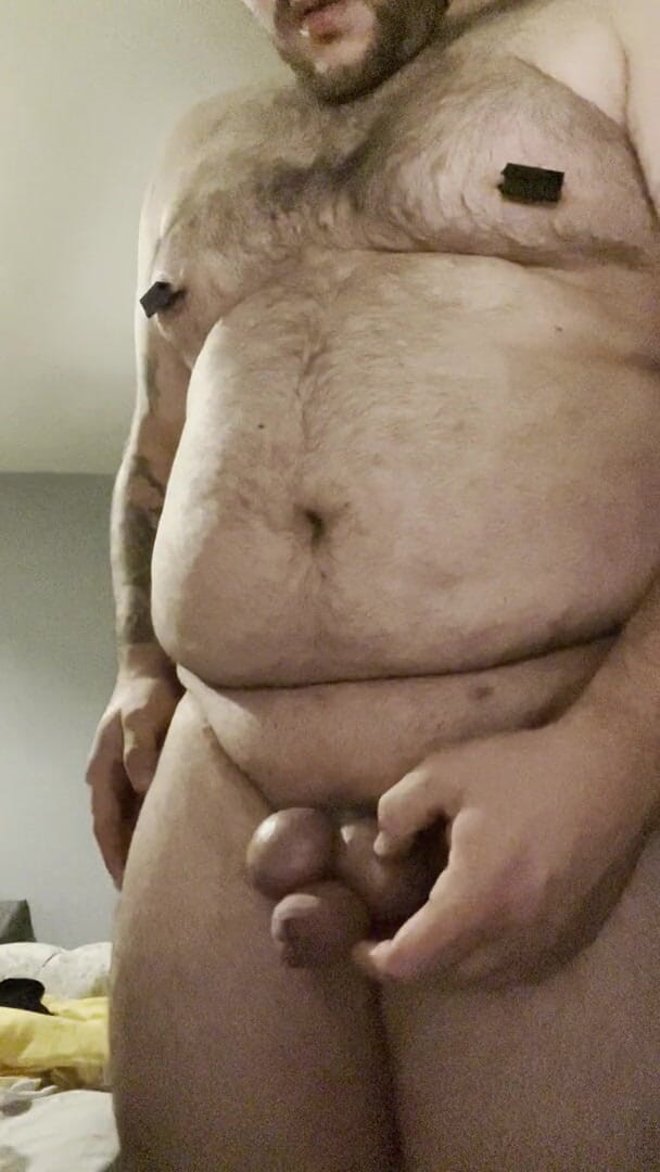Shaun Cbt: 鸡巴和球束缚与乳头夹和变装和手铐