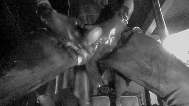 Kali Futa: Buttpluged and rubberized