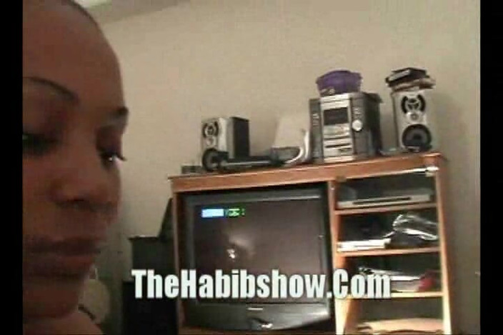 The Habib Show: Frau Tweety fein, süßes muschilecken