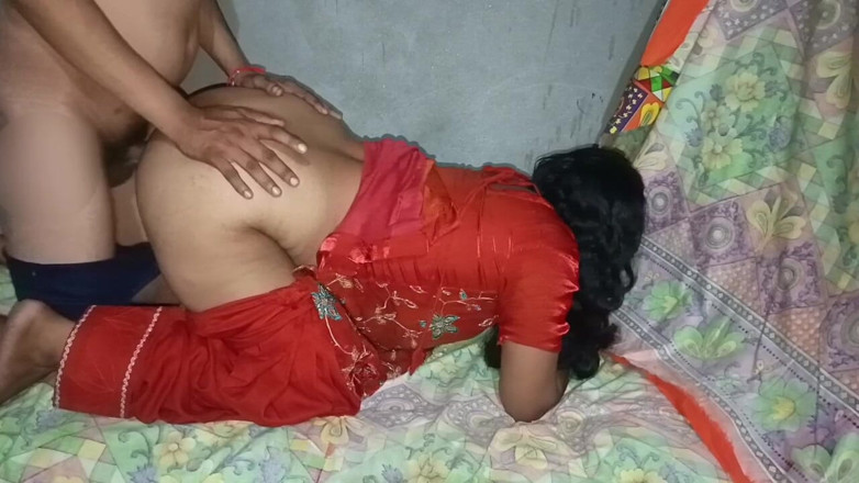 Kavita69: Virgin Young Boy Quer Jogar Um Jogo De Sexo Com...