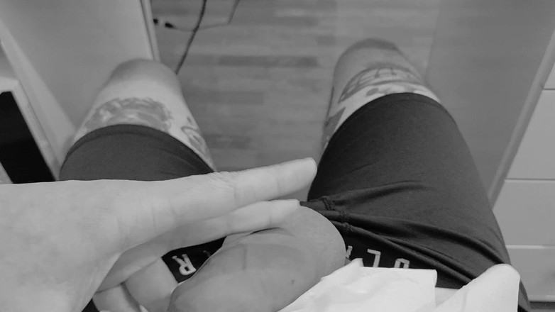 Lkdick8: Vrei să bei laptele meu?