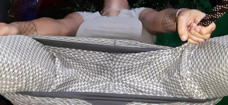 LizAngel: 在秋千上操了我