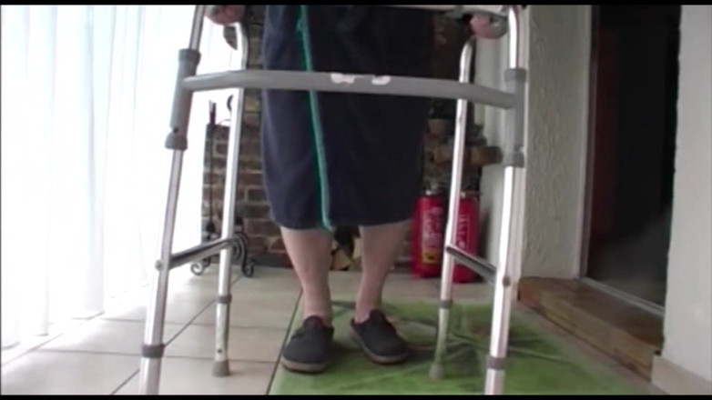 Deutschland porn: Wizyty w Centrum Seniora