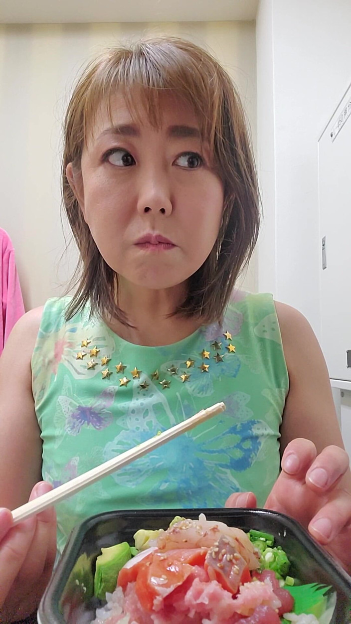 Mayumi Kanzaki: ランチタイム