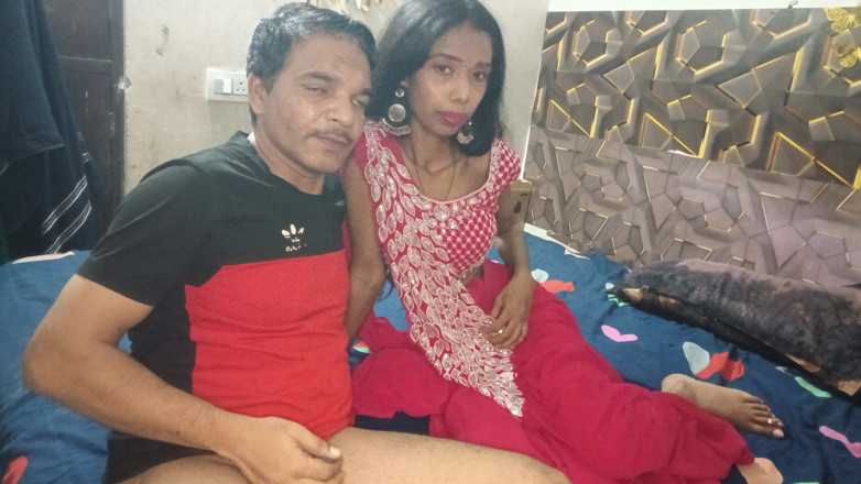 Truefuker: Bhabhi-ji โดนเย็ดในชุดสาหรีใหม่ของเธอ