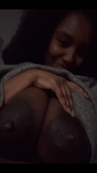 Fresh Milk Straight From This Body Built for Pleasure