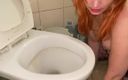 Elena studio: Umiliazione puttana in bagno