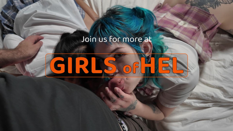 Girls of Hel: Padrastro atrapó a su hijastra en la cama con estudiante...