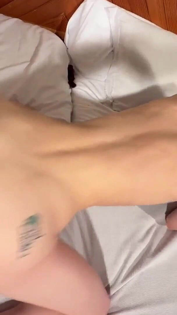 GangBang-Dream: Skinny Stepdaughter Plays with Stepdaddy Footjob Doggy Blowj
