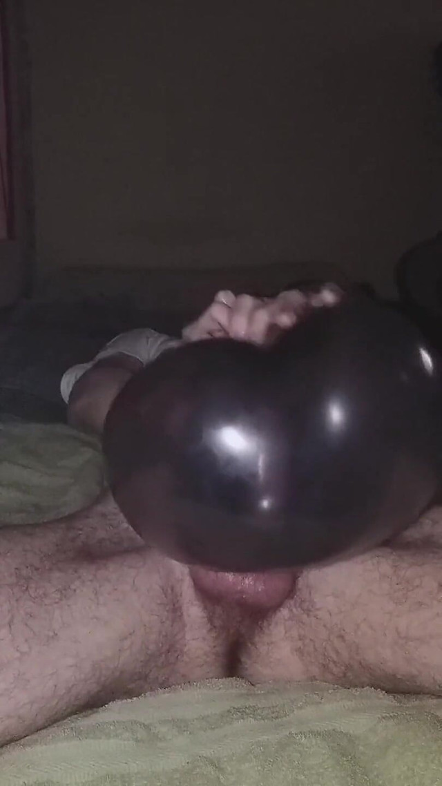 Black Booty Bouncing on My Veiny Cock (Jeddrew) Black Booty Bouncing on My Veiny Cock (Jeddrew)