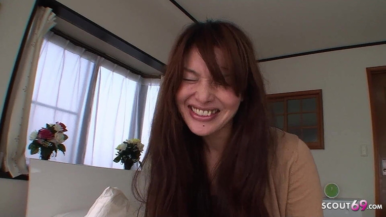 Asian porn collection: Candid Japan mature with hairy pussy secretly fucked by Stepdaddy
