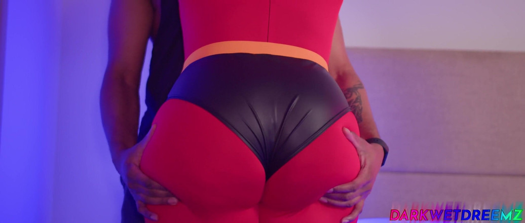 Dark Wet Dreemz: Mrs incredible wurde nicht zu hause gefickt