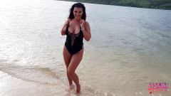 Aische Pervers: Obym pieprzył się tutaj na plaży