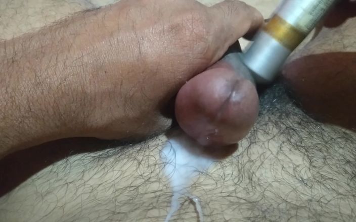 newvan: Handvrij sperma compilatie van Sri Lankaanse sexy jongen