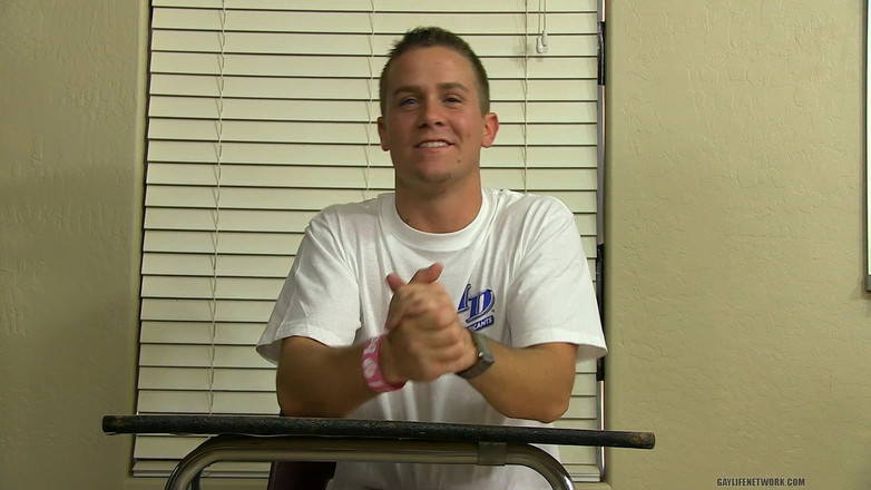 Teach Twinks: Drake: Krátký chlap, Hlasitá ústa