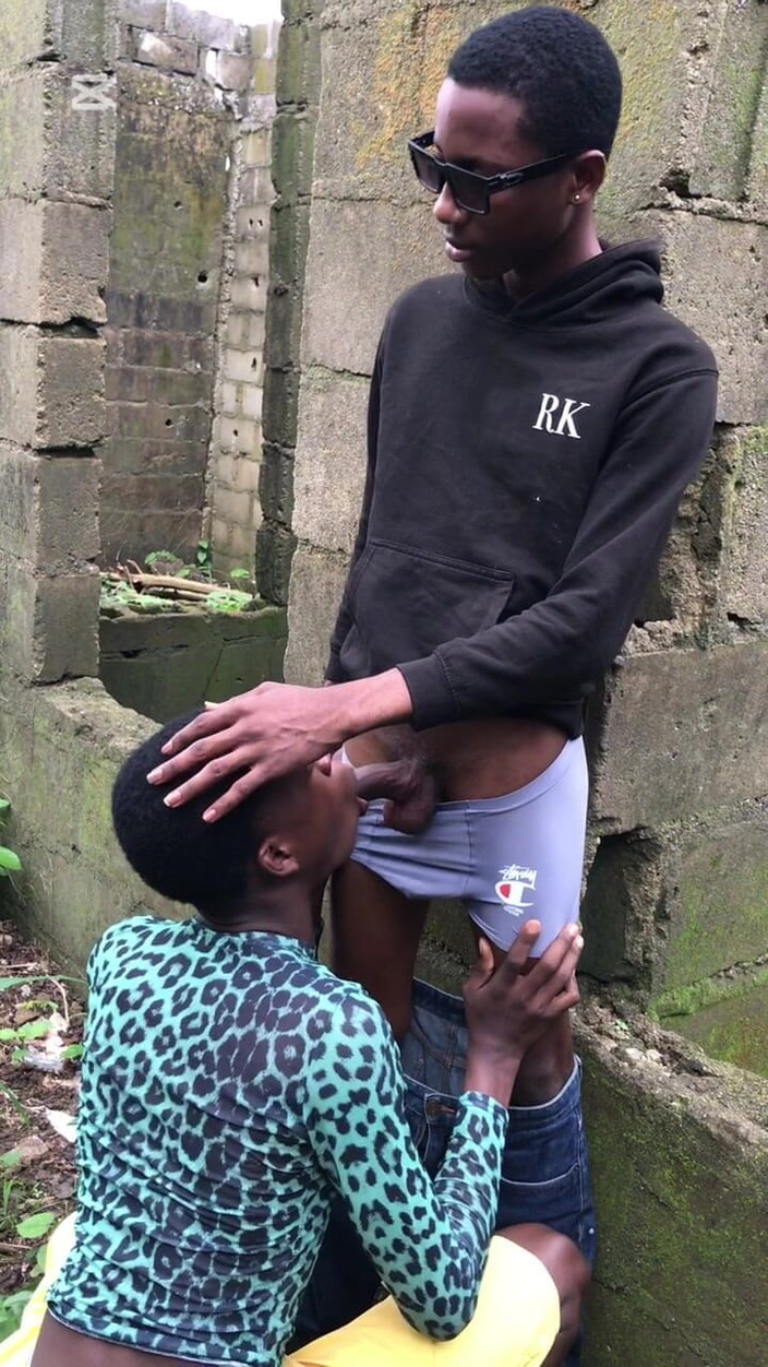 Jones_timz: Hunk Twink đụ smallmighty