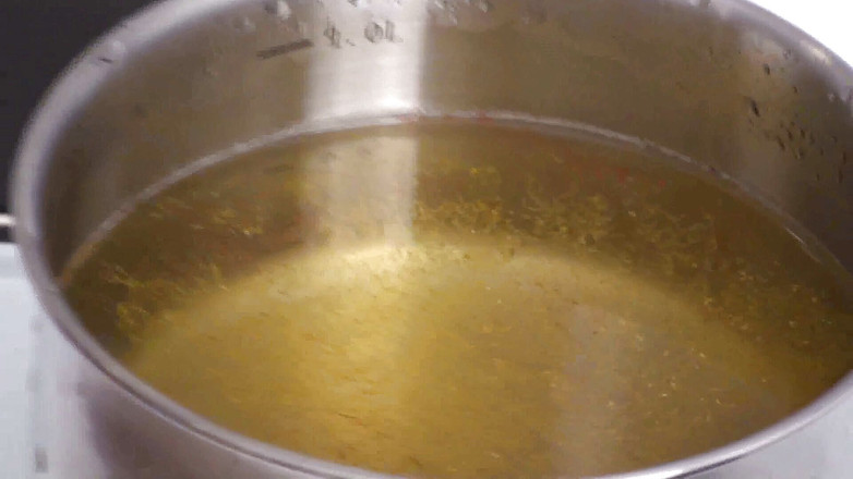 Foot Girls: Masak kaldu kencing disajikan