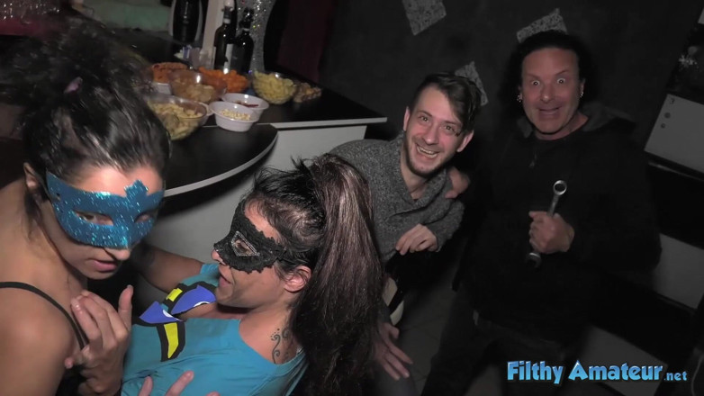 Filthy Amateur: Mekanik ile grup seks