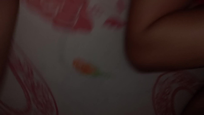 LADYZINHA23: Lui mi è venuto dentro e mi ha bagnato tutto