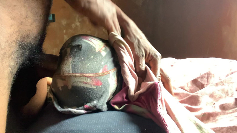 Bangcum8: クソ大きなタイトなふしだらな女Xビデオ