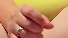 Amateur Handjob and Big Cum