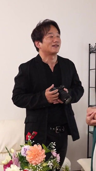 Tuve una sesión de fotos desnuda. Encontré placer en ser vista desnuda a través del visor. Natsuki Takeuchi