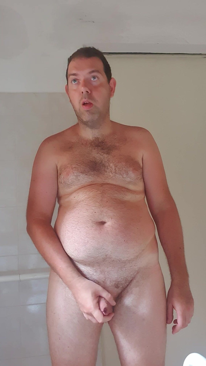 Mirko2589: All Naked in a Pubblic Bathroom