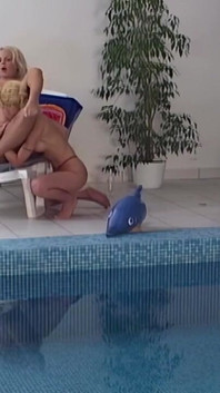 Piss Lover - Quick Splash Escape