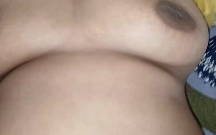 BD MILF X: Hemmagjord riktig jävla desi stor röv MILf knulla stor ung...