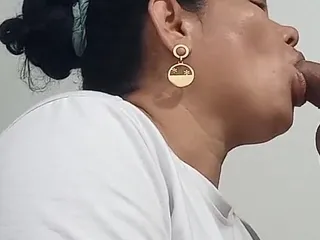 Valkyrieandluigy: Excellent Blowjob From My Wife Deep Throat