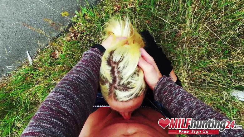 MILF Hunter 24: Harleen van Hynten के साथ हॉट आउटडोर चुदाई! milfhunting24
