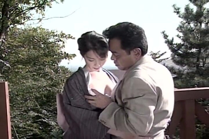 Asian Mature Climax: Sexy Asina Beauty Got a Big Dick From Behind
