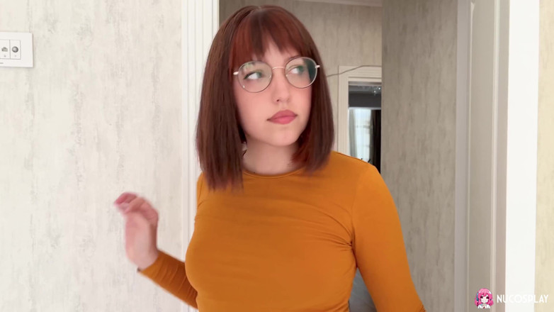 Nu Cosplay: Thick and Horny Ksenia Masturbating as Velma From Scooby Doo