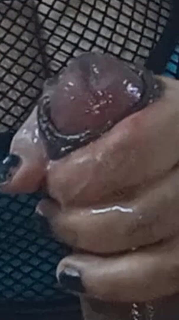 aliabegum: Blowjob gf yang menghisap fikiran kepada kekasihnya
