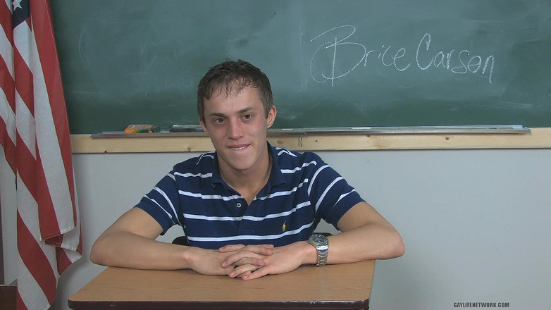 Teach Twinks: मोटी-लिपटे प्यारी Brice carson चैट करती है