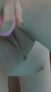 Pale Brunette in the Hot Tub - Fingering and Toy