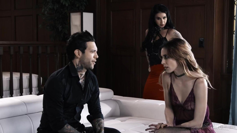 Burning Angel: Burning Angel - Joanna Angel &amp; Aiden Ashley dalam seks tegar bertukar...