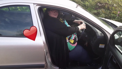SSBBWLadyBrads: BBW SSBBW se snaží dostat do auta + nepovedené záběry