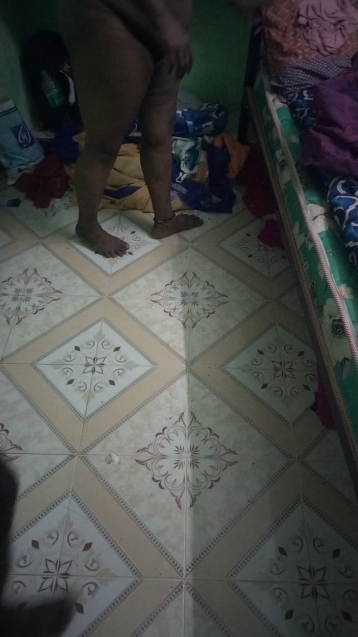 Tamil lesbian: Çıplak gösteri - seks çekimi sonrası