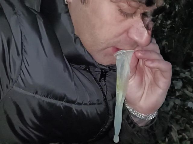 Eating Cum From Used Condom I Found (Idmir Sugary)