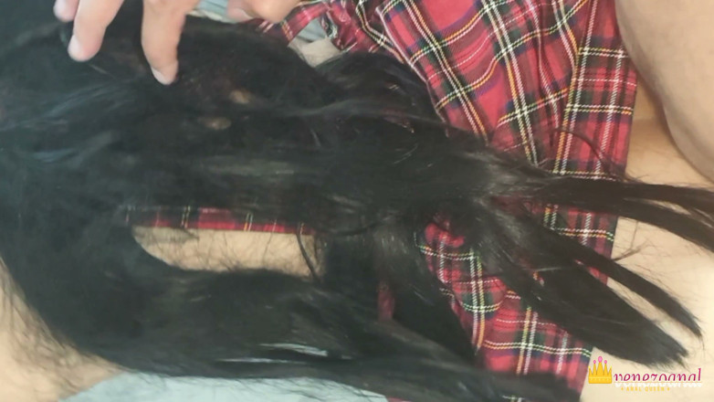 Venezoanal: A Sexy Brunette Loves to Have Her Stretched