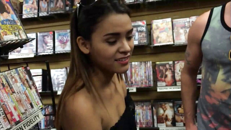 Blow me X: "Esperma caliente para un labios maravillosos" - Episodio # 18