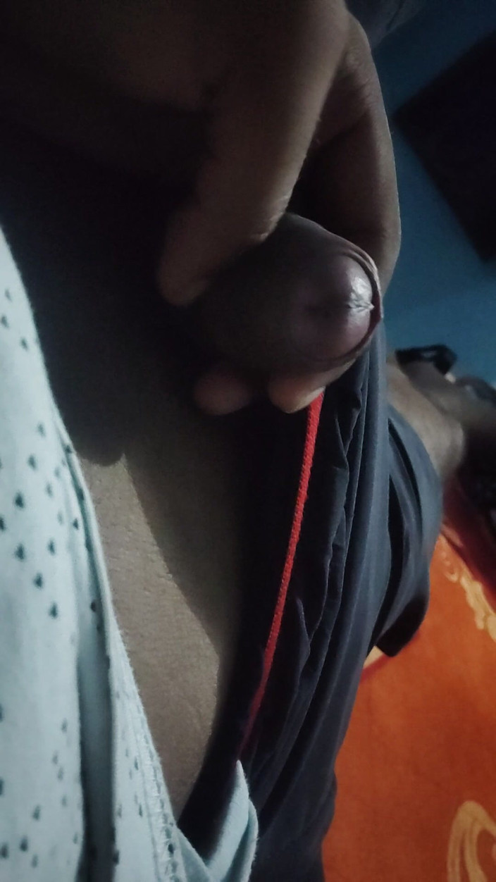 Xxxengiboy: Masterbasi bocah india