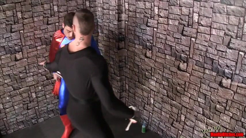 ManUpFilms: Treinamento do Super-Homem