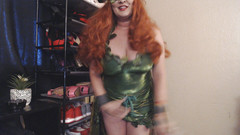 Abby Anna: Veneno de hera fumando